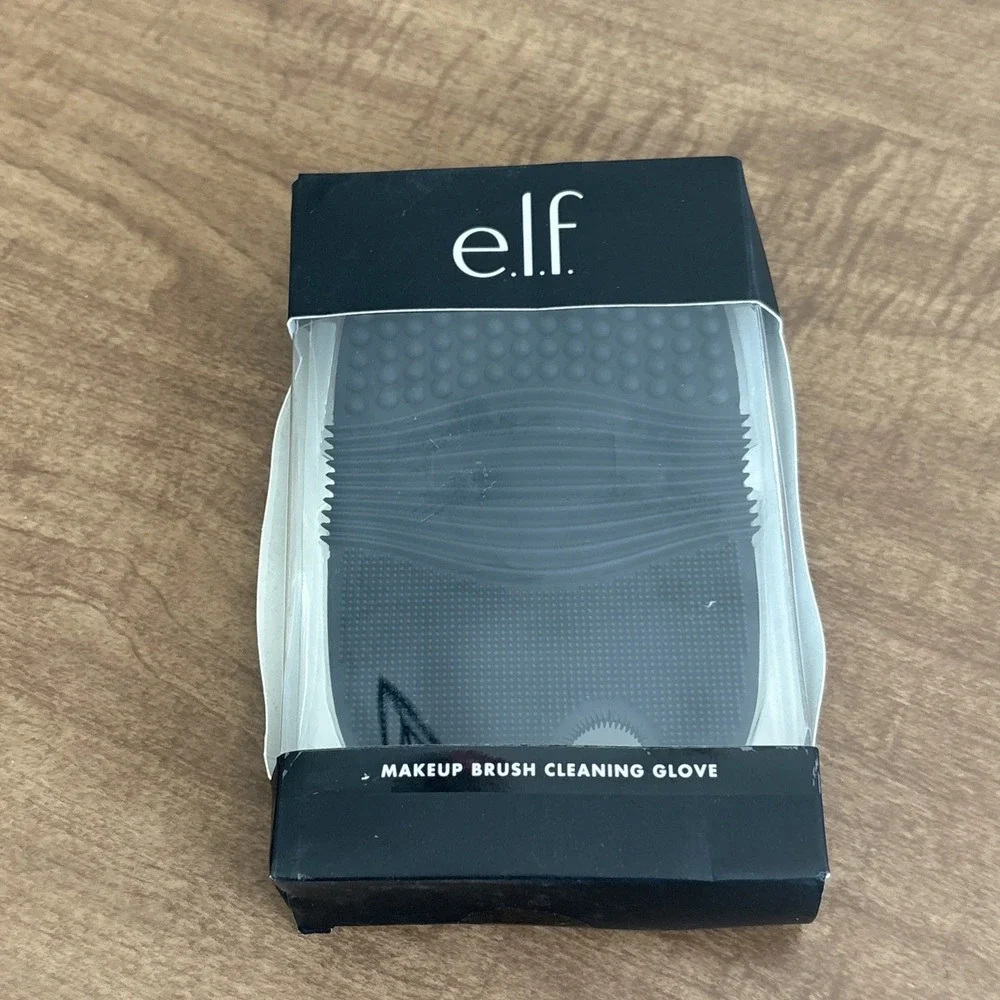 e.l.f. Makeup Brush Cleaning Glove #85075 NEW